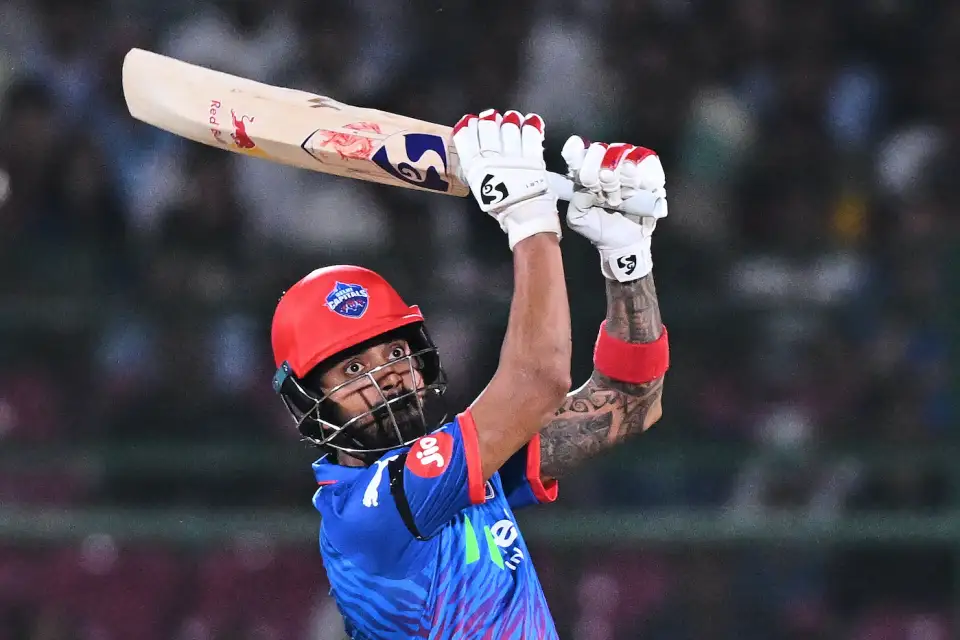 KL Rahul hit some big sixes during his stay