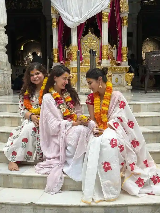 Mouni Roy and Disha Patani