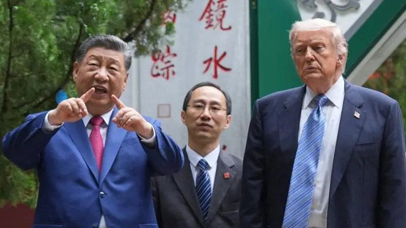Xi Jinping briefed Donald Trump about the Zhongnanhai government compound in Beijing.