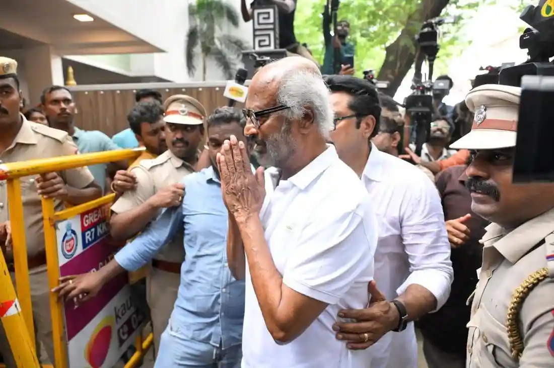 Actor Rajinikanth pays homage to veteran filmmaker and actor K. Bhagyraraj at his residence.