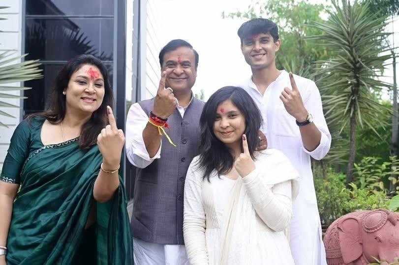 Himanta Biswa Sarma With Family