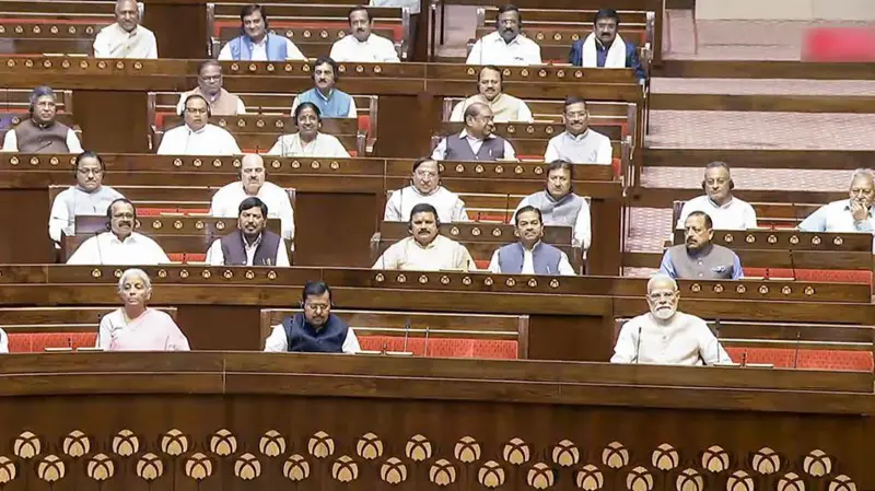 Discussion is underway in the Women's Reservation Bill in the Lok Sabha.