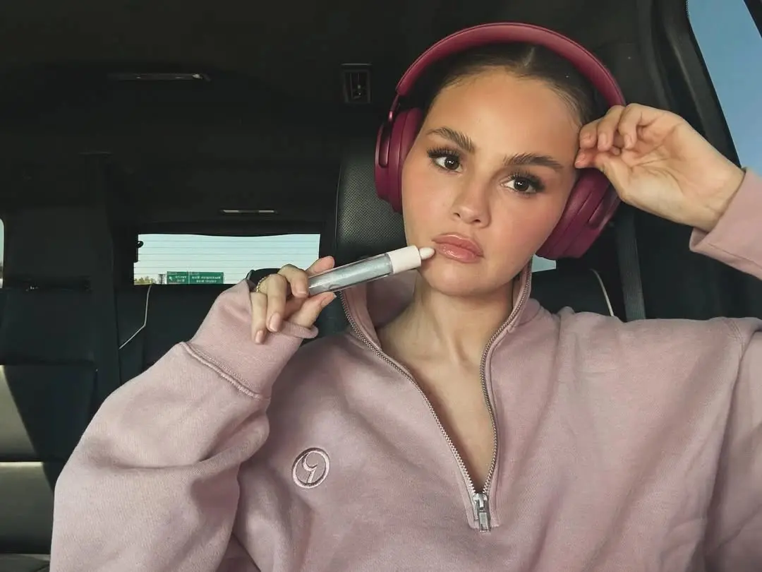 Selena Gomez’s Untold Story: 10 Facts That Show How She Became a Global Superstar.