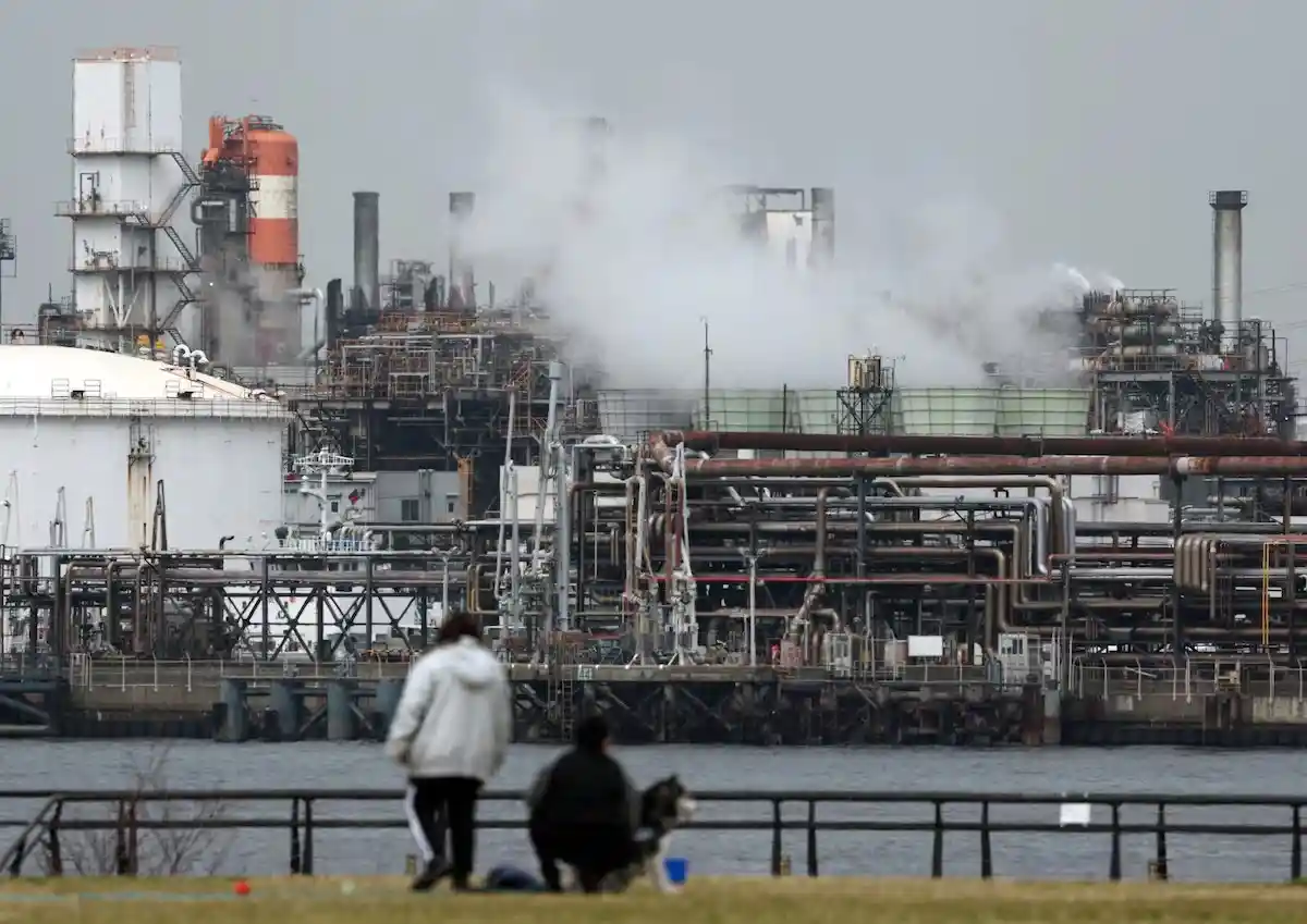 Profit of a Government Oil Sector Company Increased by 28%.