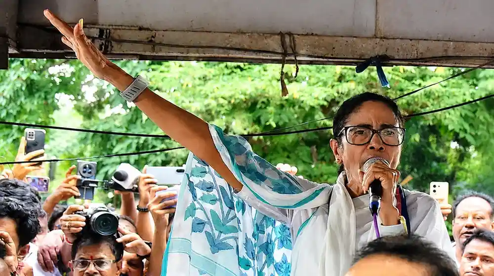 What will happen to Mamata? Things don't seem to be going well for her.