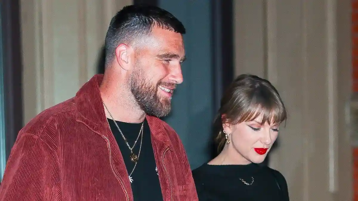 How long has the romance between Taylor Swift and Travis Kelce been blossoming?