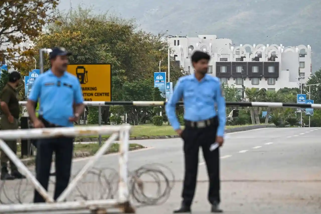 Pakistan Awaits Iran's Confirmation for Talks.