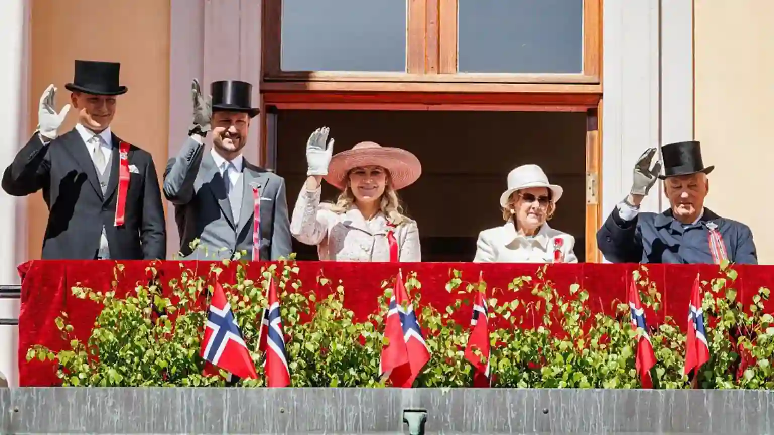 L-R) Prince Sverre Magnus, the new King Haakon, Crown Princess Mette-Marit, Queen Sonja and King Harald of Norway attend Norwegian Constitution Day at the Royal Palace in Oslo in May