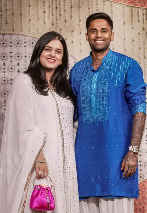 Suryakumar Yadav and Devisha Shetty also attended the Ganesh Puja celebration.