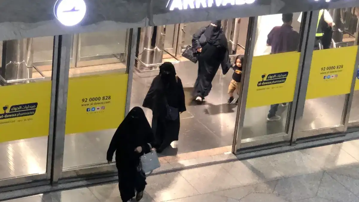 One Dead, Eight Hurt in Fresh Attack on Saudi Arabia's Dammam Airport as US Orders Diplomats Out