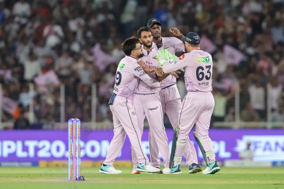 Gujarat Titans Storm to Victory, Climb to the Top of the Points Table.