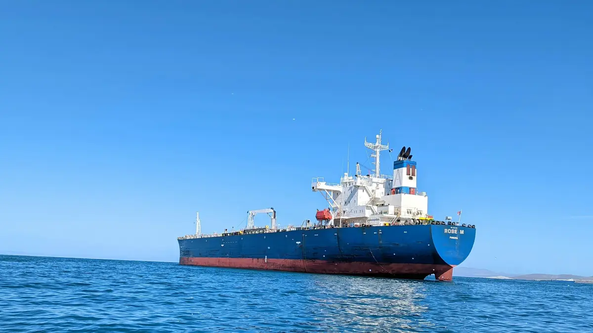 Iranian Oil Tankers Head for Karachi as US Naval Blockade Returns