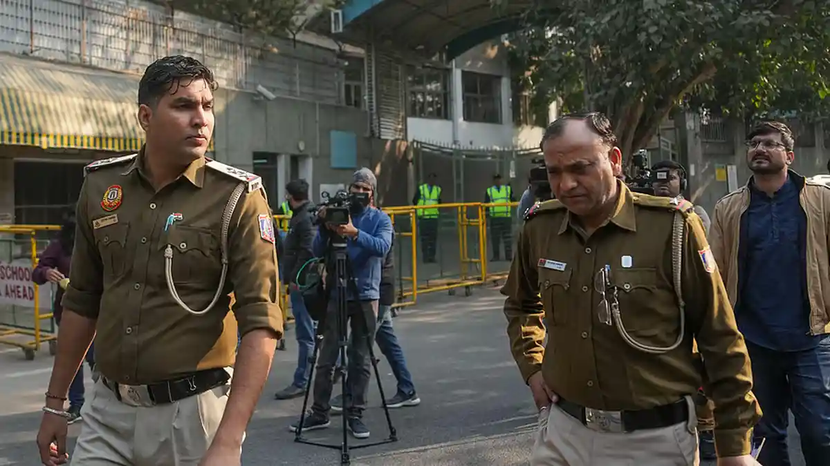 Delhi Police's New Playbook: Dos, Don'ts, And Zero Rage-Bait