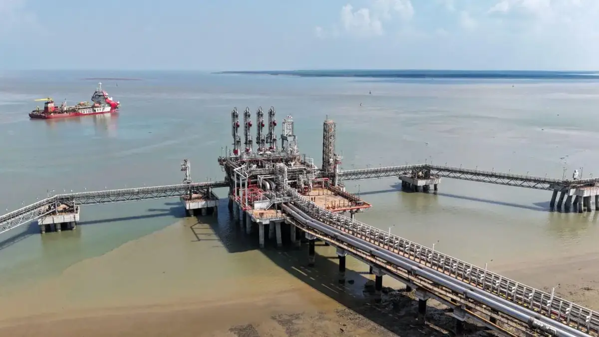India's LNG Import Bill Jumps 24% Amid West Asia Crisis