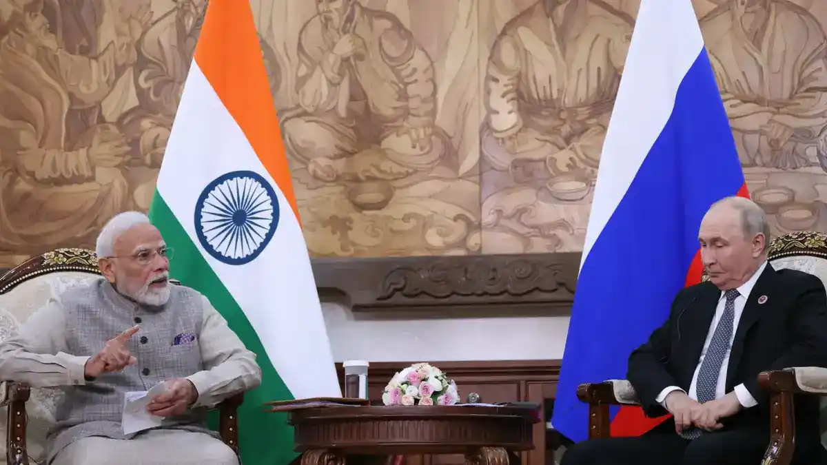 In Bishkek, Modi Tells Putin to End the War, Then Turns and Warns Pakistan on Terror