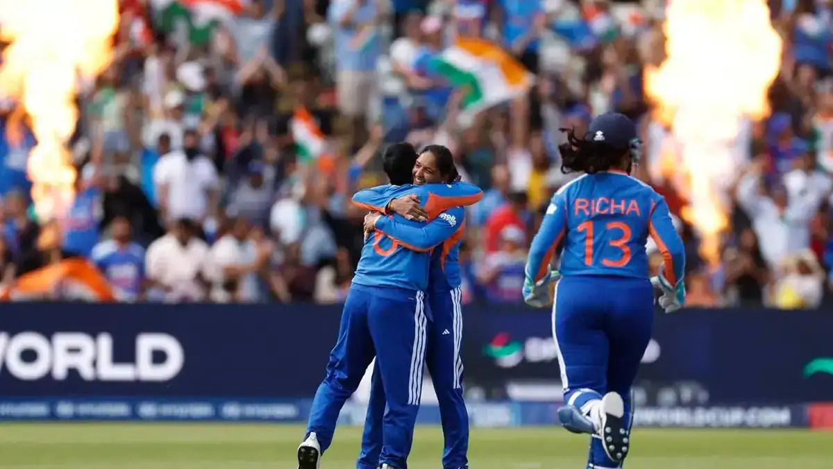 Pakistan plummet to all-time low in WT20Is as Indian spinners run amok in Dubai with seven-wicket triumph extending unbeaten run.