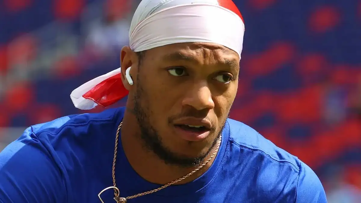 DJ Moore's Buffalo Bet Is Paying Off — Injury and All