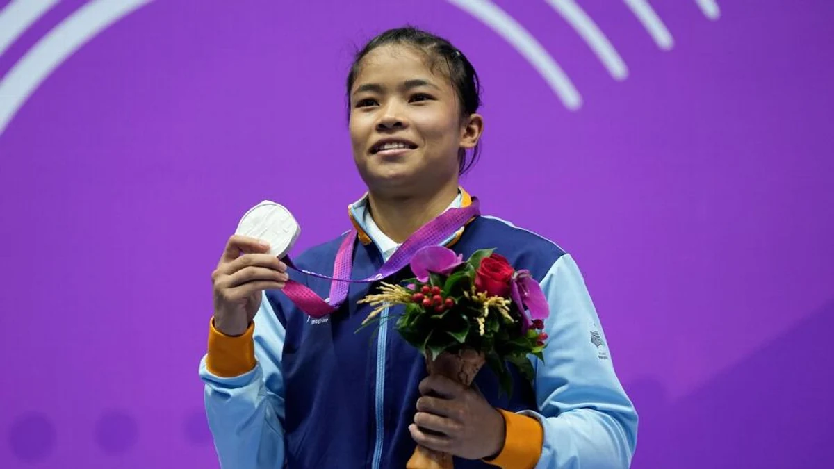 Roshibina Devi Wins Silver, Becomes First Indian Wushu Fighter to Medal Three Games Running