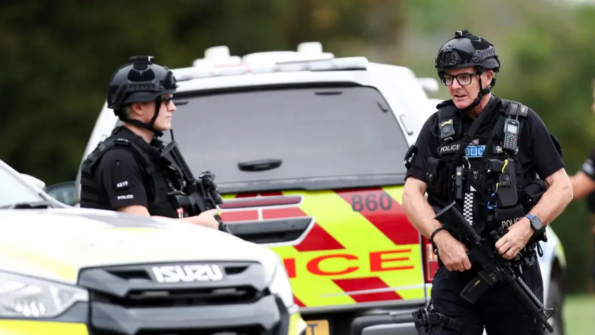 Five Arrested Near US Bomber Base in Suspected Terror Plot