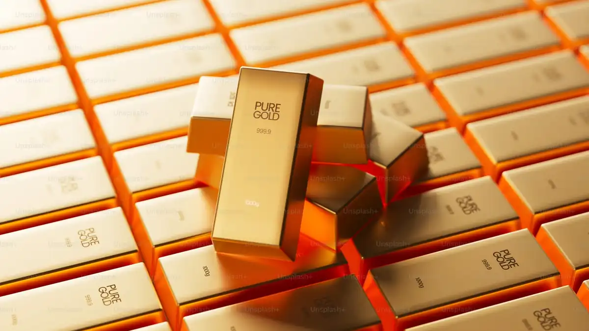 Gold Prices Crash 3% to Seven-Week Low as Oil Surge Fuels Rate-Hike Bets