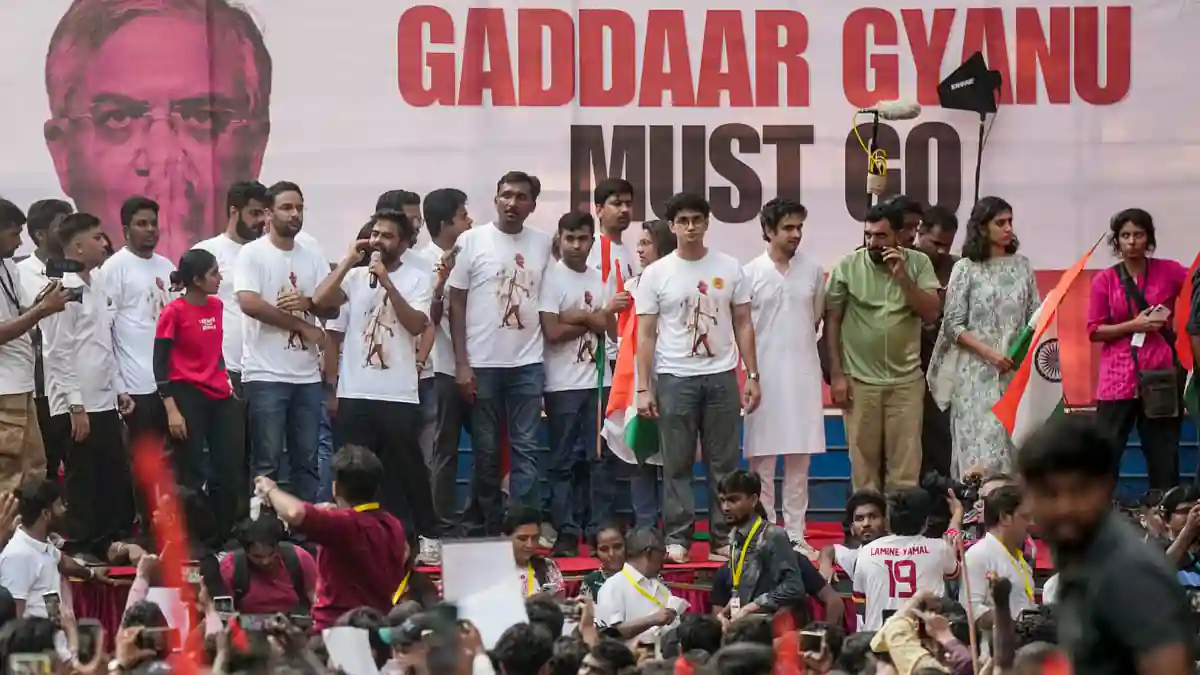 CJP protest demanding CEC Gyanesh Kumar's resignation, Shivaji Park, Mumbai.
