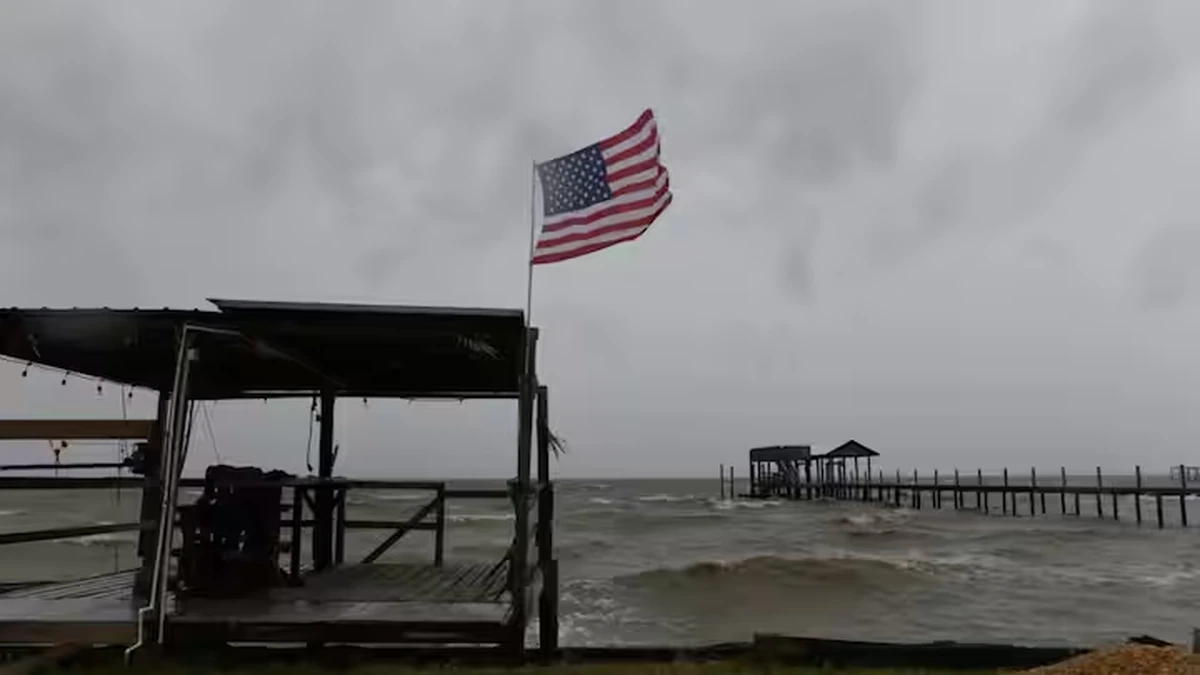 Isaias Kills 2, Weakens After Florida Panhandle Landfall