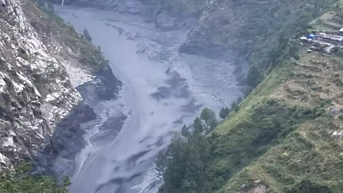 Image Showed the river turning completely black and grey